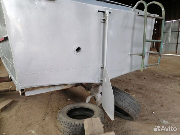 Продам катер амур м