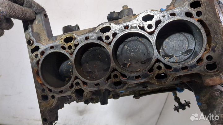 Блок цилиндров Opel Astra J, 2011