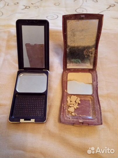 Пудреницы винтаж Ив Роше и Orchids Lacme