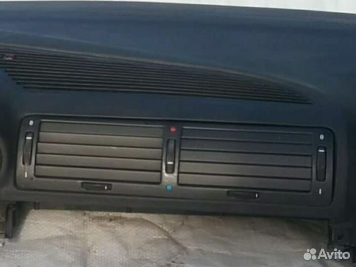 BMW e38 дефлектор в торпедо