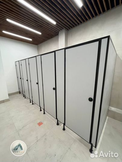 Сантехнические перегородки для общественных мест