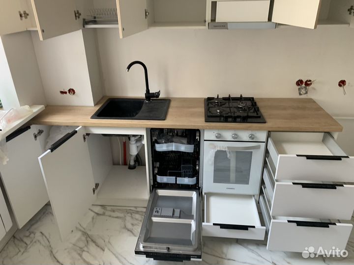 Кухонный гарнитур. Белая кухня ксп:44290