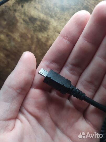 Зарядка от прикуривателя micro USB