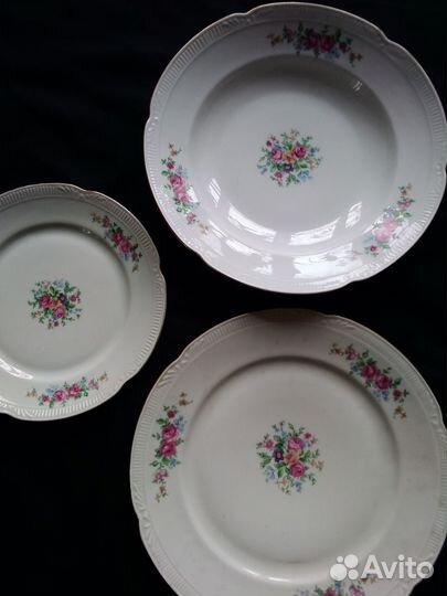 Тарелки, тонкий фарфор
