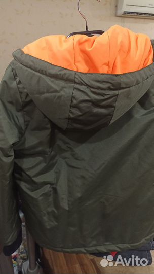 Куртка демисезонная для мальчика новая 152