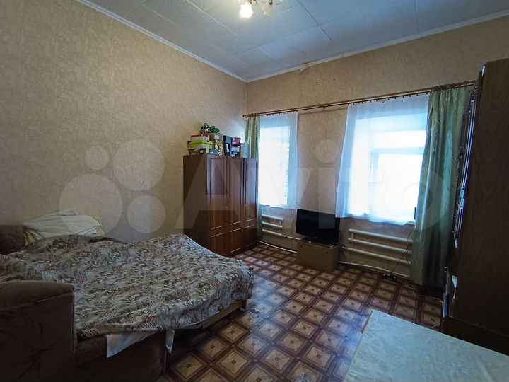 2-к. квартира, 40 м², 1/1 эт.