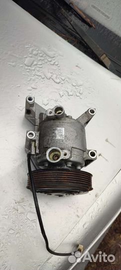Компрессор кондиционера Мазда