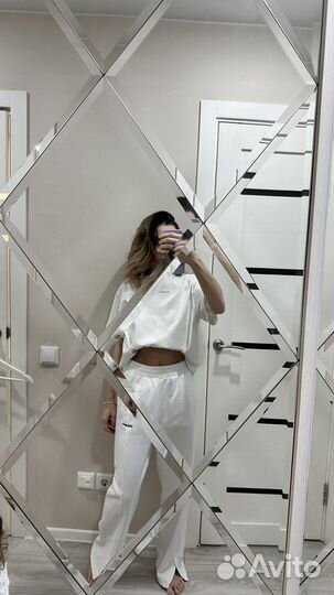 Спортивные штаны женские