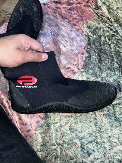 Гидрокостюм для серфинга