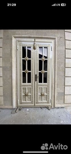 Дверь входная металлическая