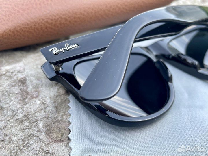 Очки Ray Ban Highstreet зеркальные классика черные