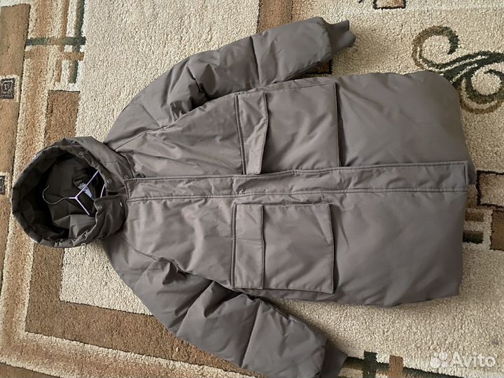 Пуховик женский 44