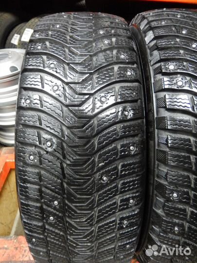 Michelin Latitude X-Ice North 3 215/65 R16