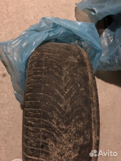Michelin CrossClimate 215/55 R17