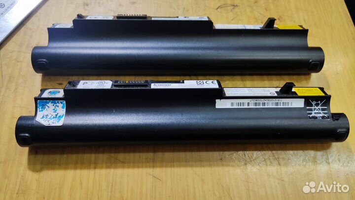 2 аккумулятора для нетбука Lenovo S10-3C