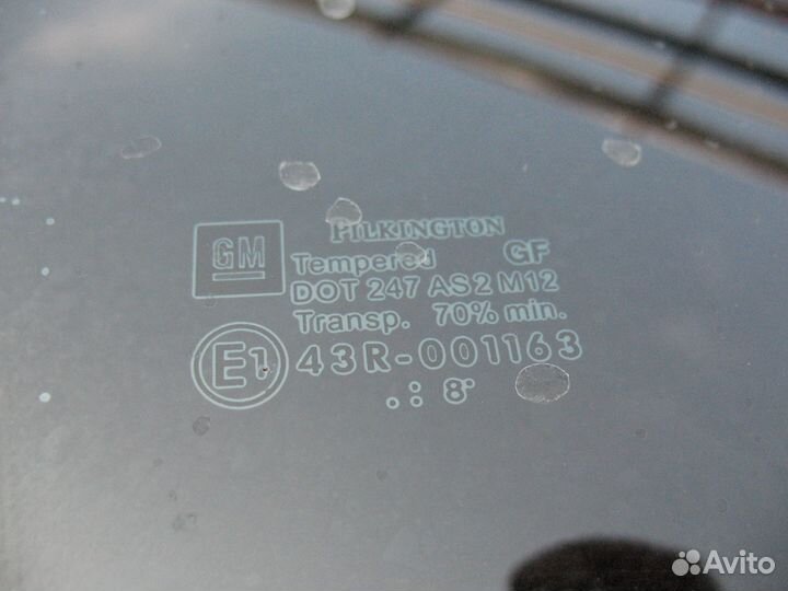 Стекло заднее седан левое/правое Opel Astra H