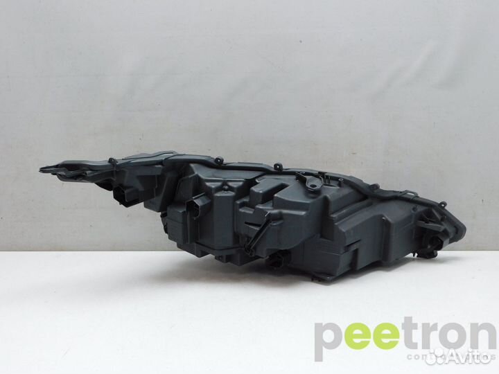 Б/У Б/У Корпус фары левой новая Рестайлинг