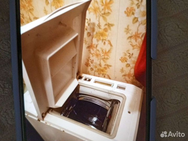 Стиральная машина с вертикальной загрузкой