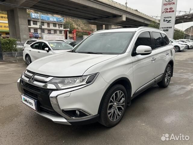Mitsubishi Outlander 2.4 CVT, 2021, 24 000 км