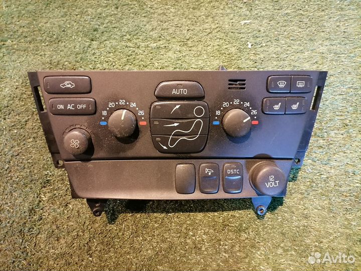 Блок управления климат-контролем 8697140 Volvo S60
