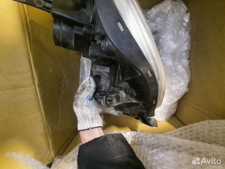 Фара левая ниссан