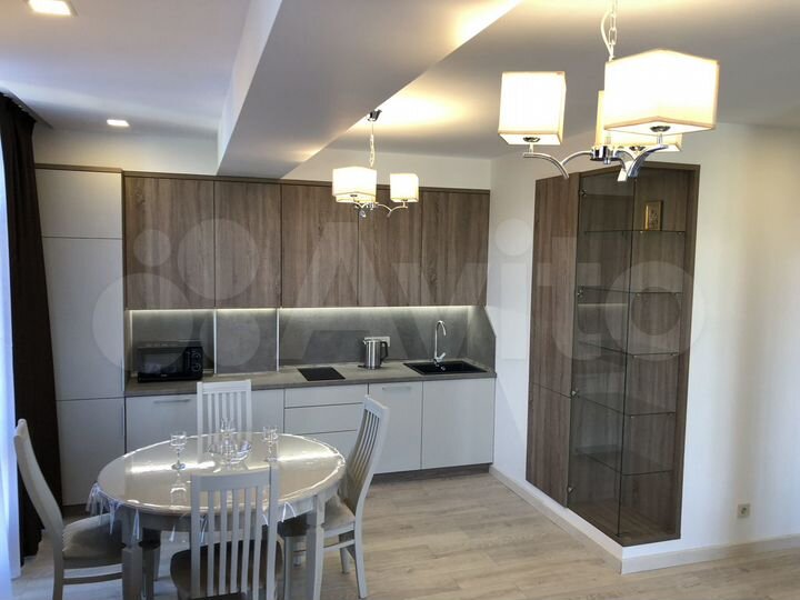 2-к. квартира, 56 м², 5/7 эт.