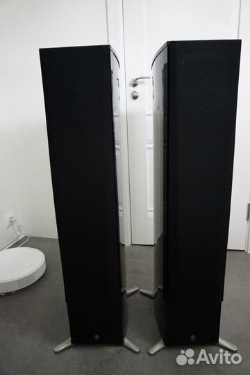 Продам Yamaha ns-555