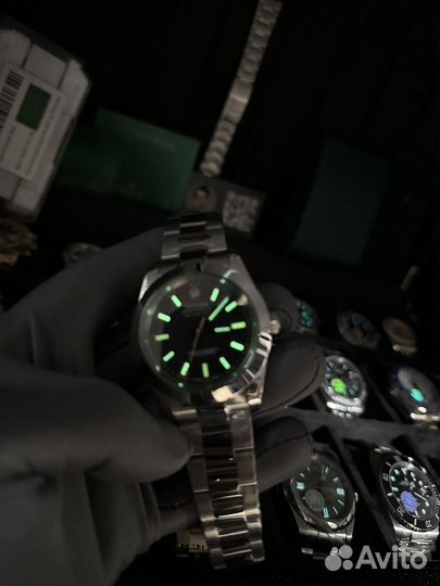 Часы rolex milgauss