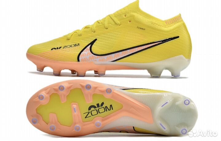 Футбольные бутсы nike