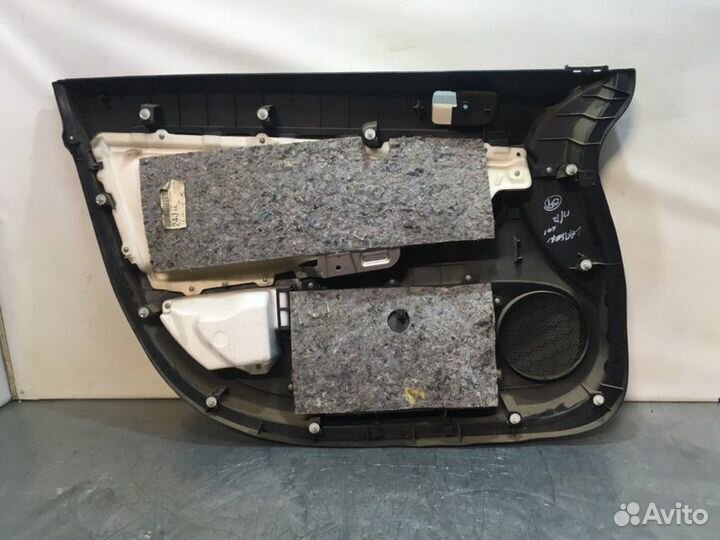 Обшивка двери передняя правая Mitsubishi Lancer 10