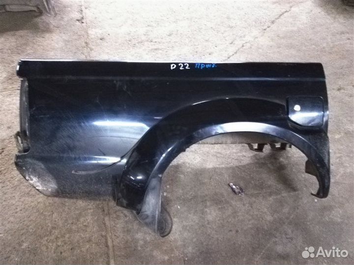 Крыло заднее правое Nissan Np300 D22 YD25ddti