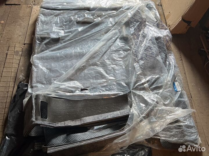 Напольное Покрытие в Сборе Гранд Старекс Новый