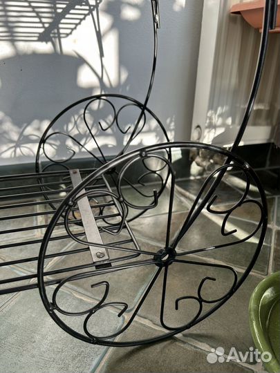 Этажерка для цветов