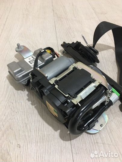 Ремень безопасности передний правый Mercedes Benz