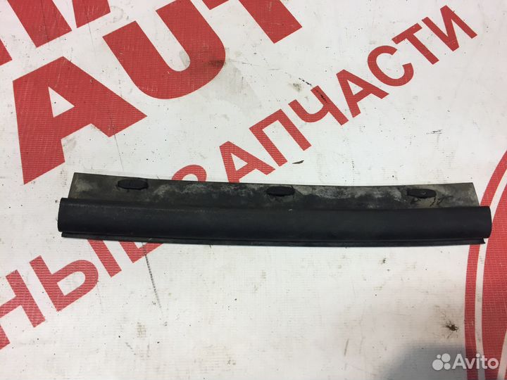 Уплотнитель жабо Audi A6 C7