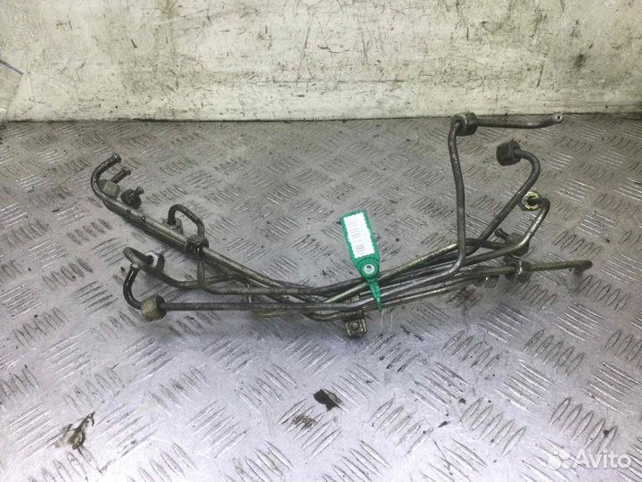 Трубка топливная Audi A6 AKN