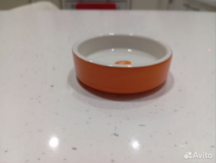 Маленькая мисочка для корма хомячку