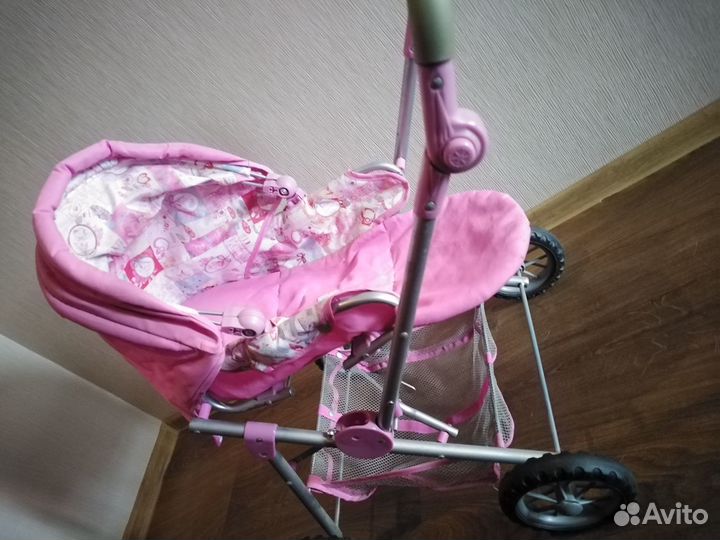 Коляска кукольная