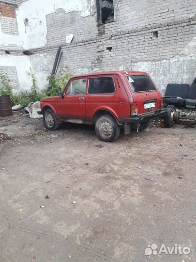 Двигатель с инжекторной нивы