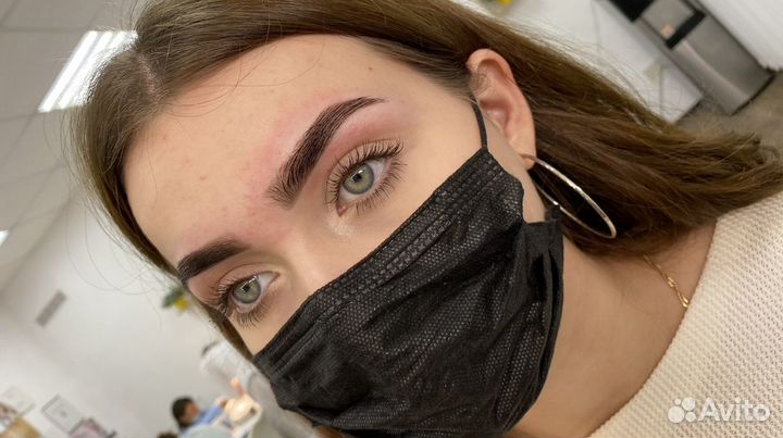 Оформление бровей