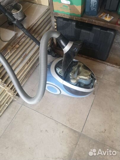 Samsung SD9421 aquatic пылесос