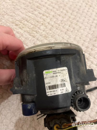 Противотуманка на ford focus 2