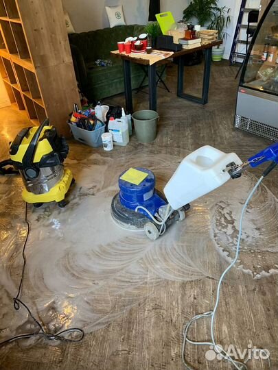 Роторная машина для чистки пола