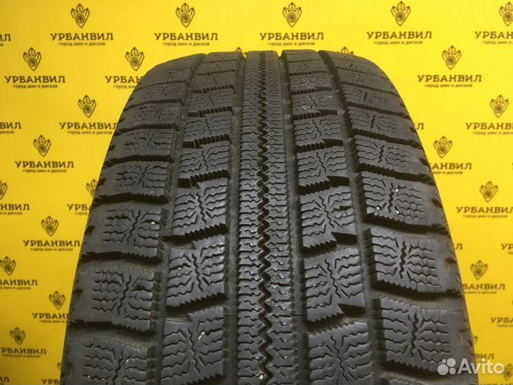 Toyo Observe Garit G30 215/50 R17 91Q