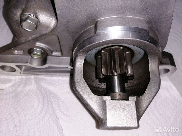 Стартер Megane 3 2.0L M4R