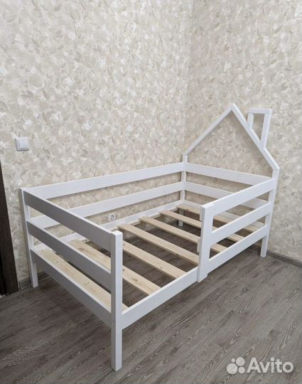 Детская кровать Софа Домик