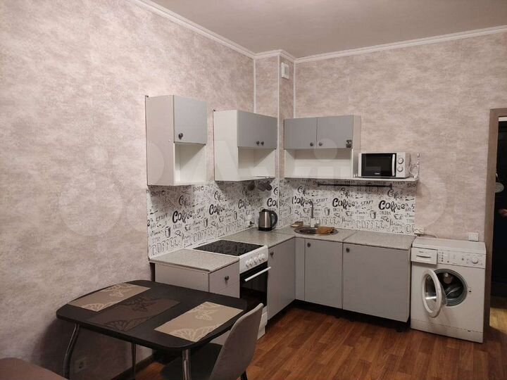 Квартира-студия, 30 м², 1/15 эт.