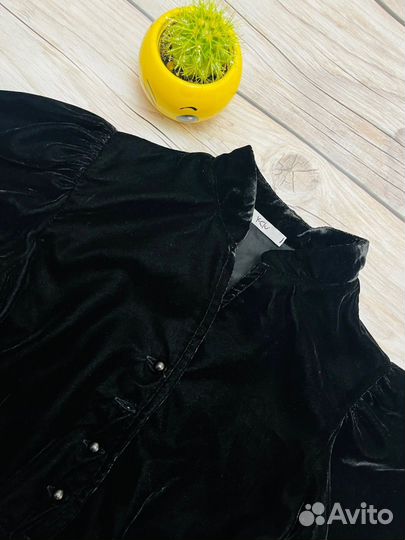 Платье бархатное для девочки