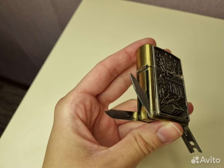 Зажигалка б/у торг