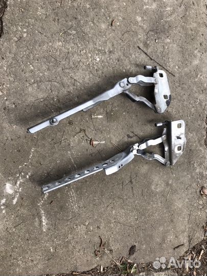 Audi A8 d3 4e петли капота